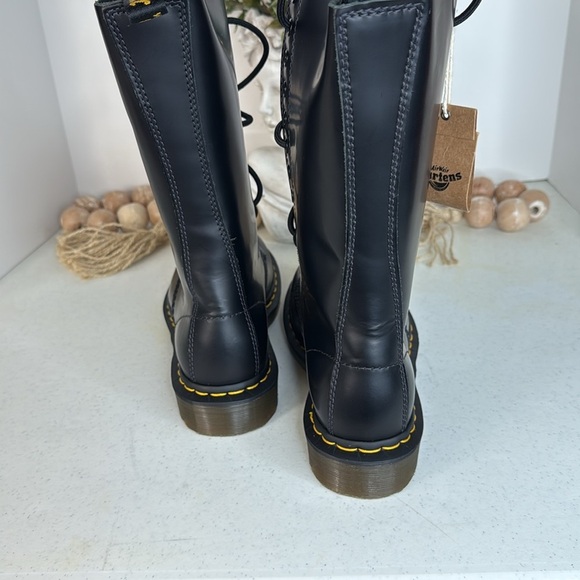 DR MARTENS BLACK 1914 SMOOTH LEATHER HIGH LACE UP BOOTS SIZE 7 NWOB - Picture 5 of 12